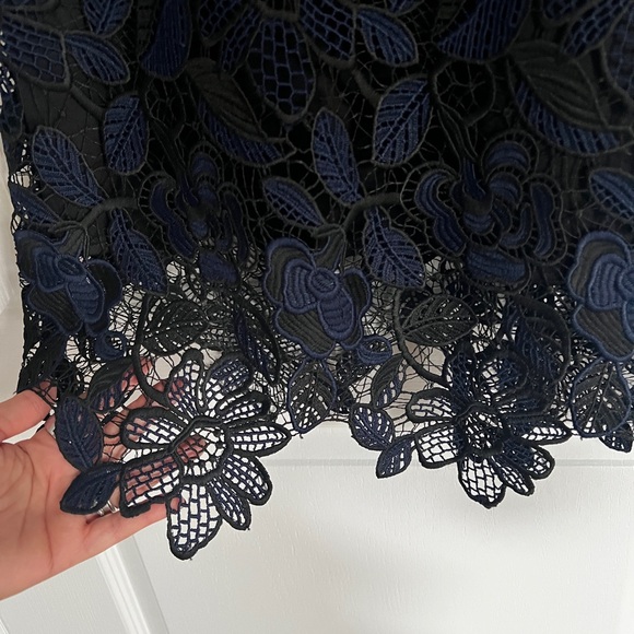 Lace dress by Maison Simons - Picture 4 of 5